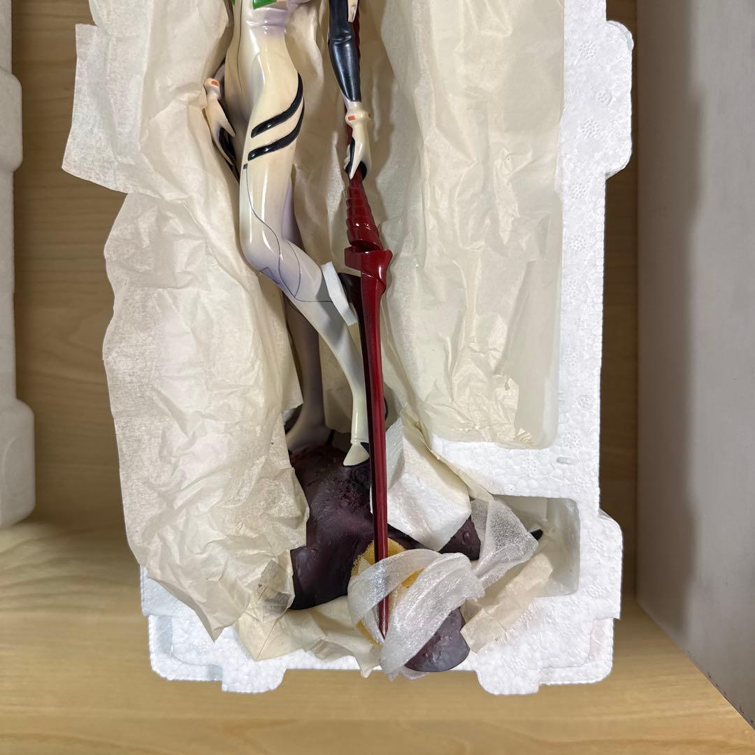 綾波レイ[ロンギヌスの槍]」の1/8スケール