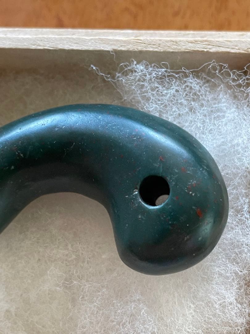 古墳期 出雲石（青瑪瑙）勾玉 大型 出土品 4.7cm - メルカリ