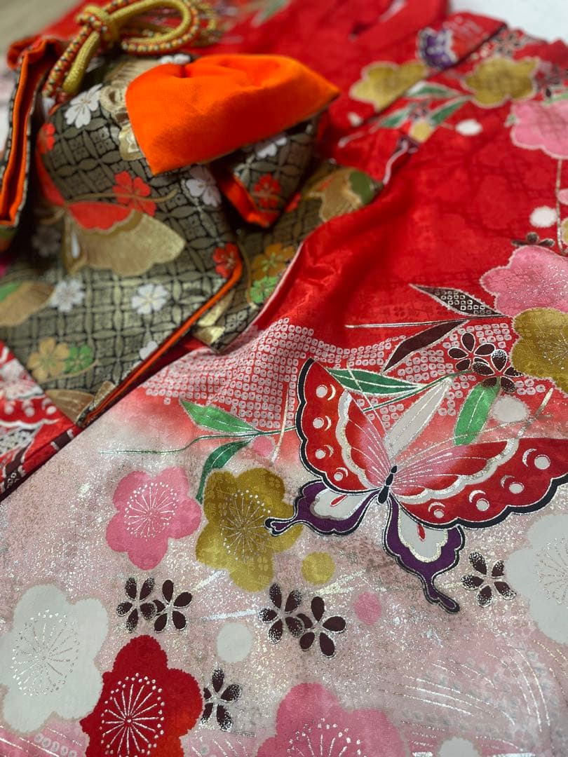 七五三用 赤い蝶と花模様 着物セット