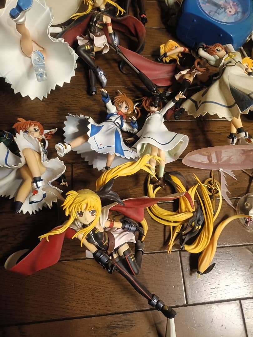 大量　リリカルなのは　美少女フィギュア　ねんどろいど　一番くじ　まとめ売り