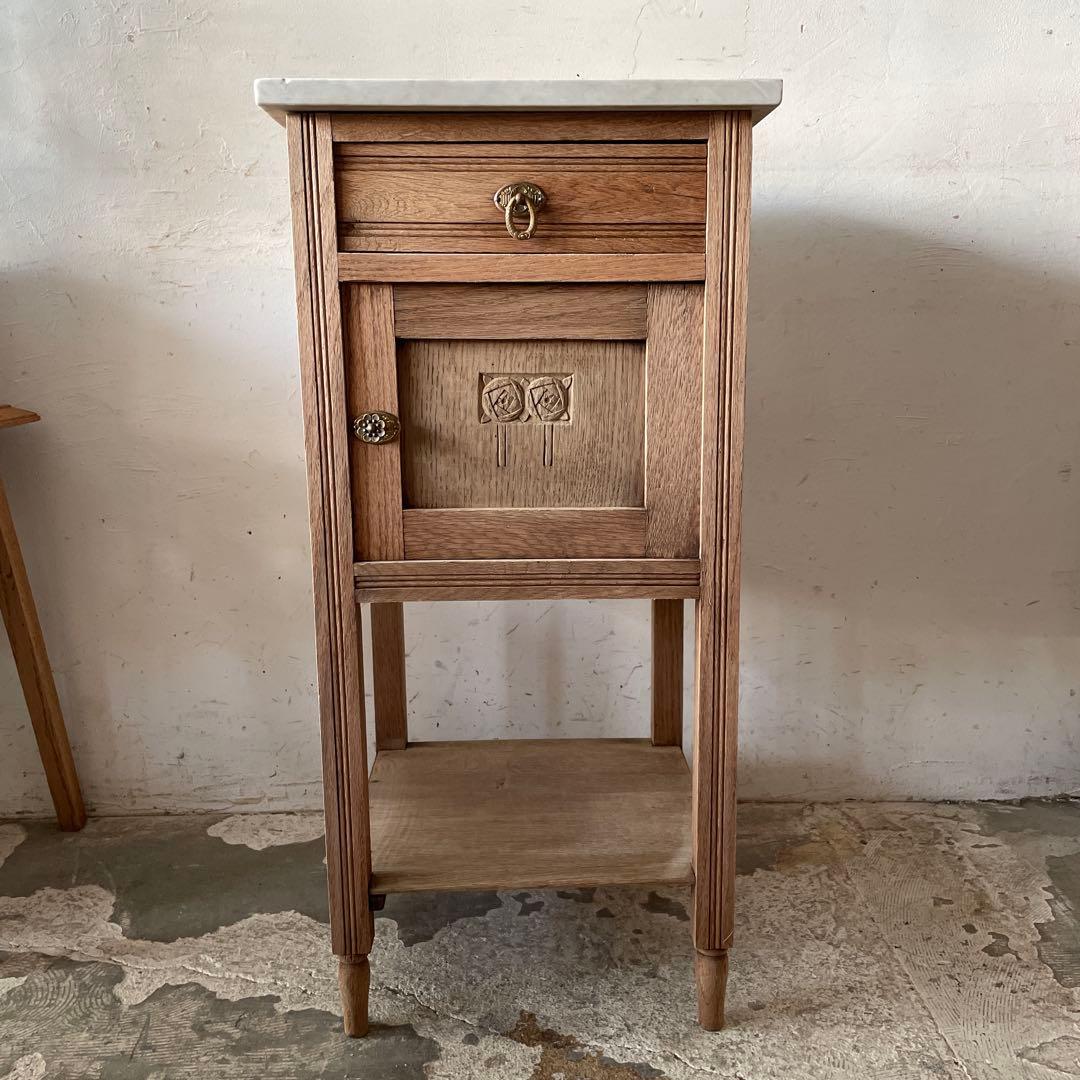 ビンテージ 大理石ドロワーサイドテーブル ベッドサイドテーブル　剥離