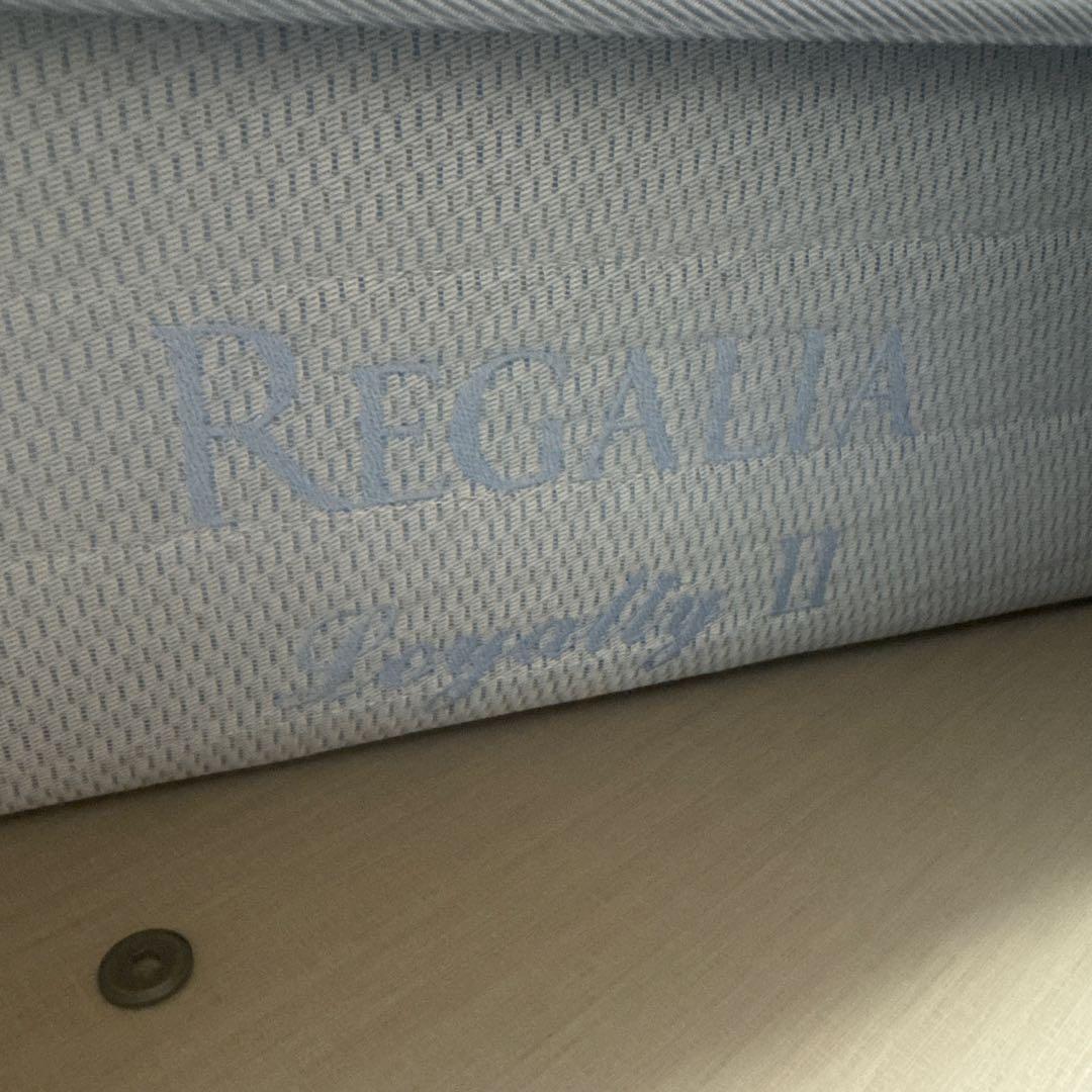 大塚家具 キングダウン レガリアロイヤルティIIセミダブルベッド 跳ね上げ。