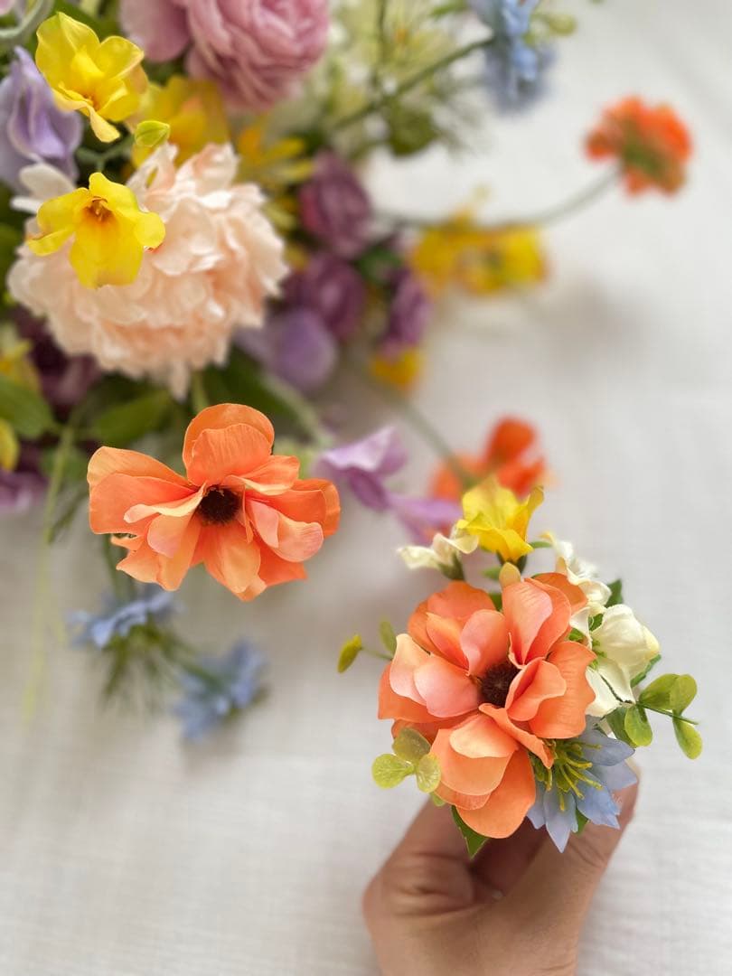 ウェディングブーケ　アーティフィシャルフラワーブーケ　カラフルブーケ