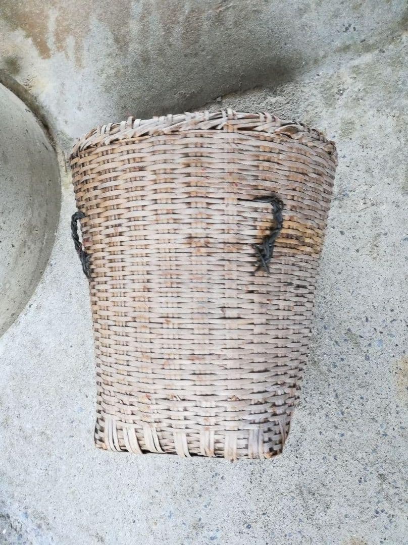 【ヴィンテージ】琉球産竹細工 大きめサイズ 古道具 ウチナーバーキ