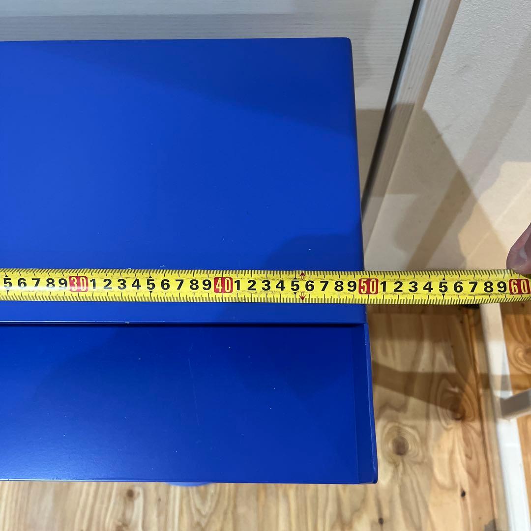 スチールサイドテーブル