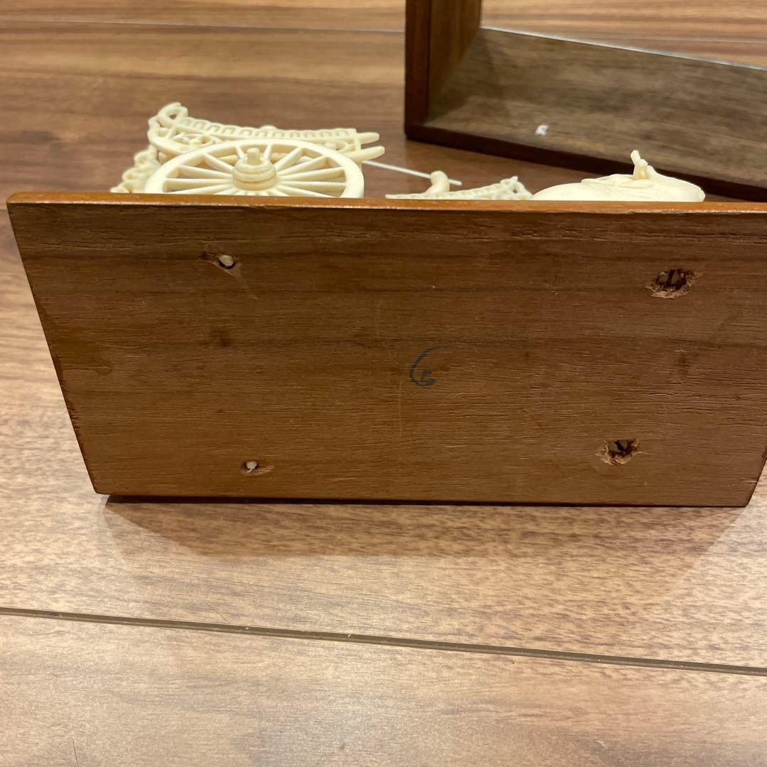 中国 インテリア牛舎 アート