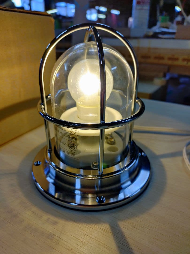 MS 船舶ゼロデッキシルバー。