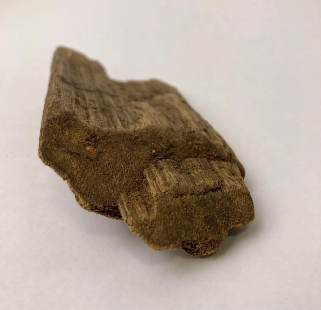 【送料無料】香木 沈香 57g