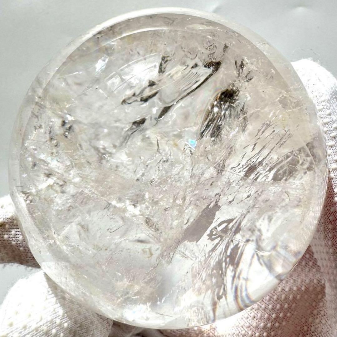 綺麗 虹入り ヒマラヤレインボー 水晶 丸玉 67.2mm