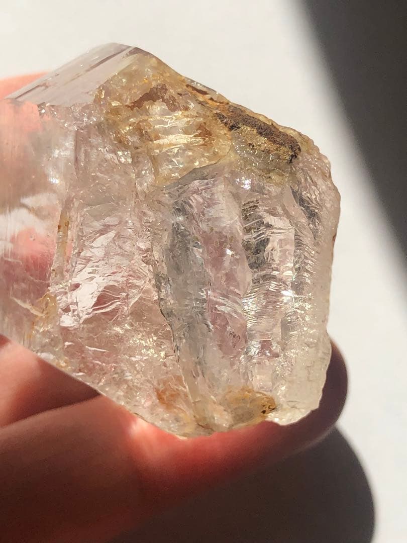 マニカラン　水晶　虹