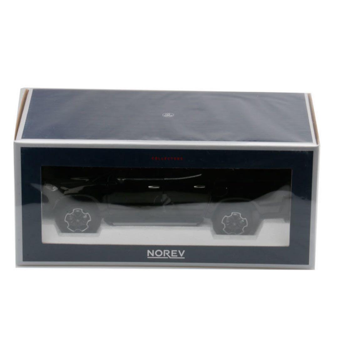 ノレブ　Mercedes-Benz X-Class １／18ミニカー