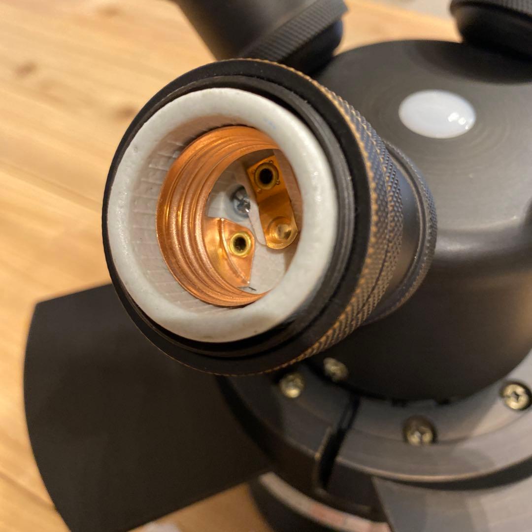 シーリングファンライト　4灯　irltus 箱無し　新品未使用品　6畳〜8畳