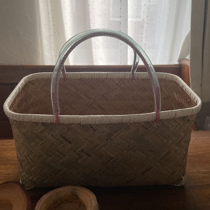 竹編みバスケット　ディスプレイ　雑貨　再入荷