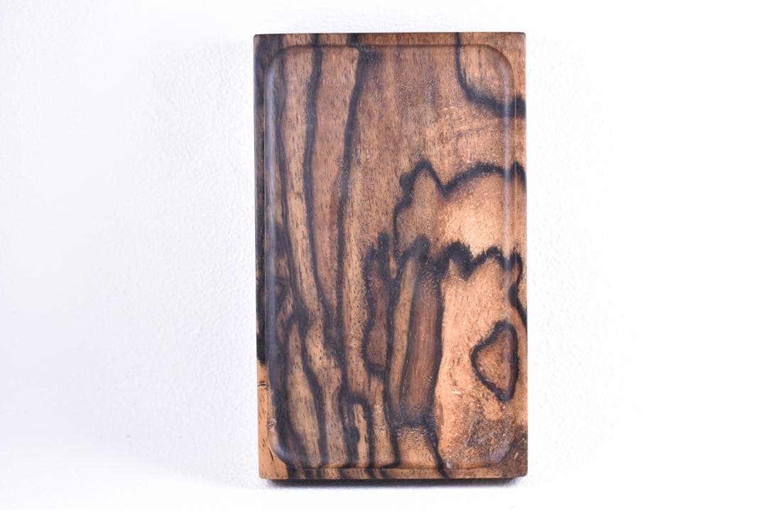 No.405黒柿孔雀杢のトレー