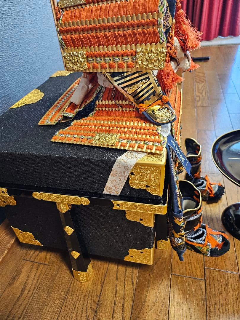 《新春セール》京甲冑 平安将弦 伝統的な武士の甲冑 収納箱付き