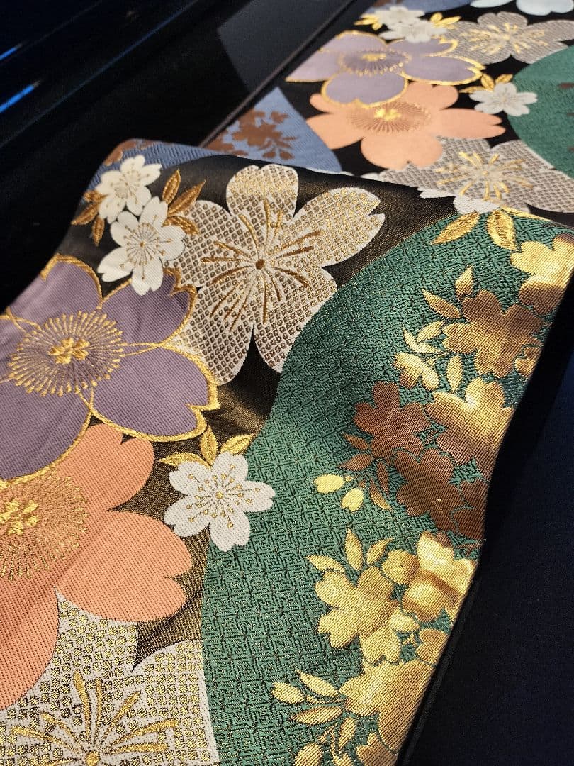 A952☆逸品‼️豪華刺繍‼️ひな祭り‼️テーブルランナー2m11cm - メルカリ