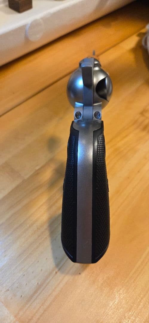 東京マルイ SAAアーティラリーシルバー 重量アップカスタム他 リボルバー