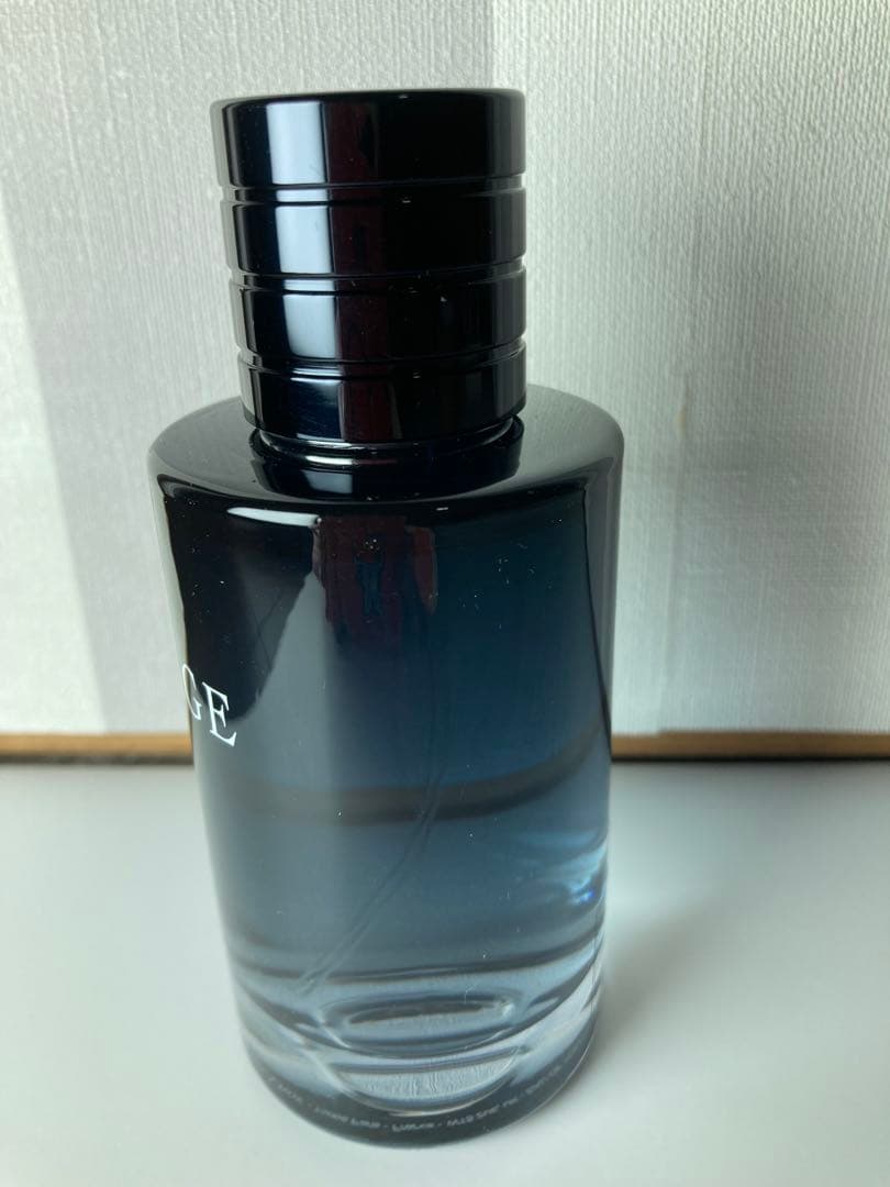 Dior sauvage ソヴァージュ オードゥトワレ 100ml 正規品