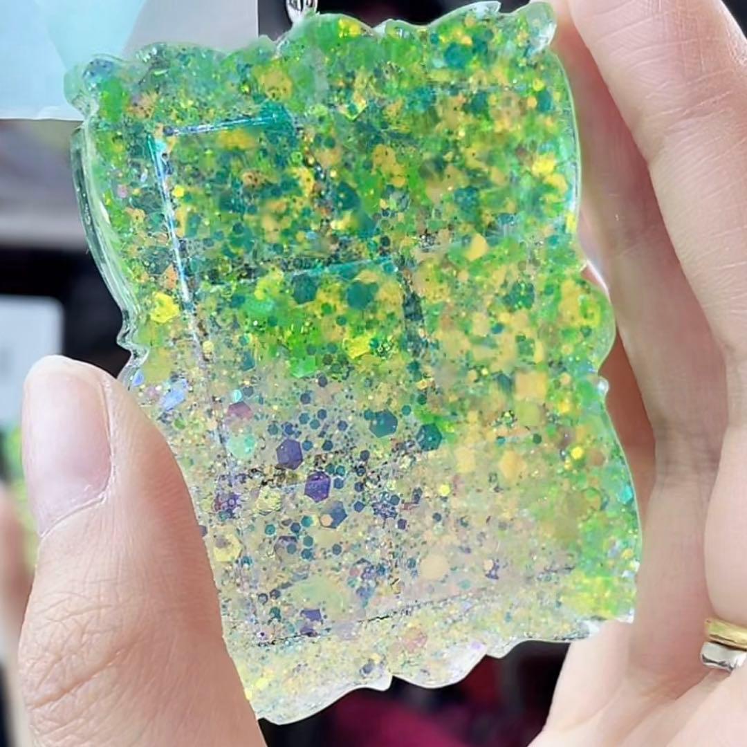 肖戦 王一博 新作 六宫格 レジンキーホルダー❣️3点セット❣️確認用