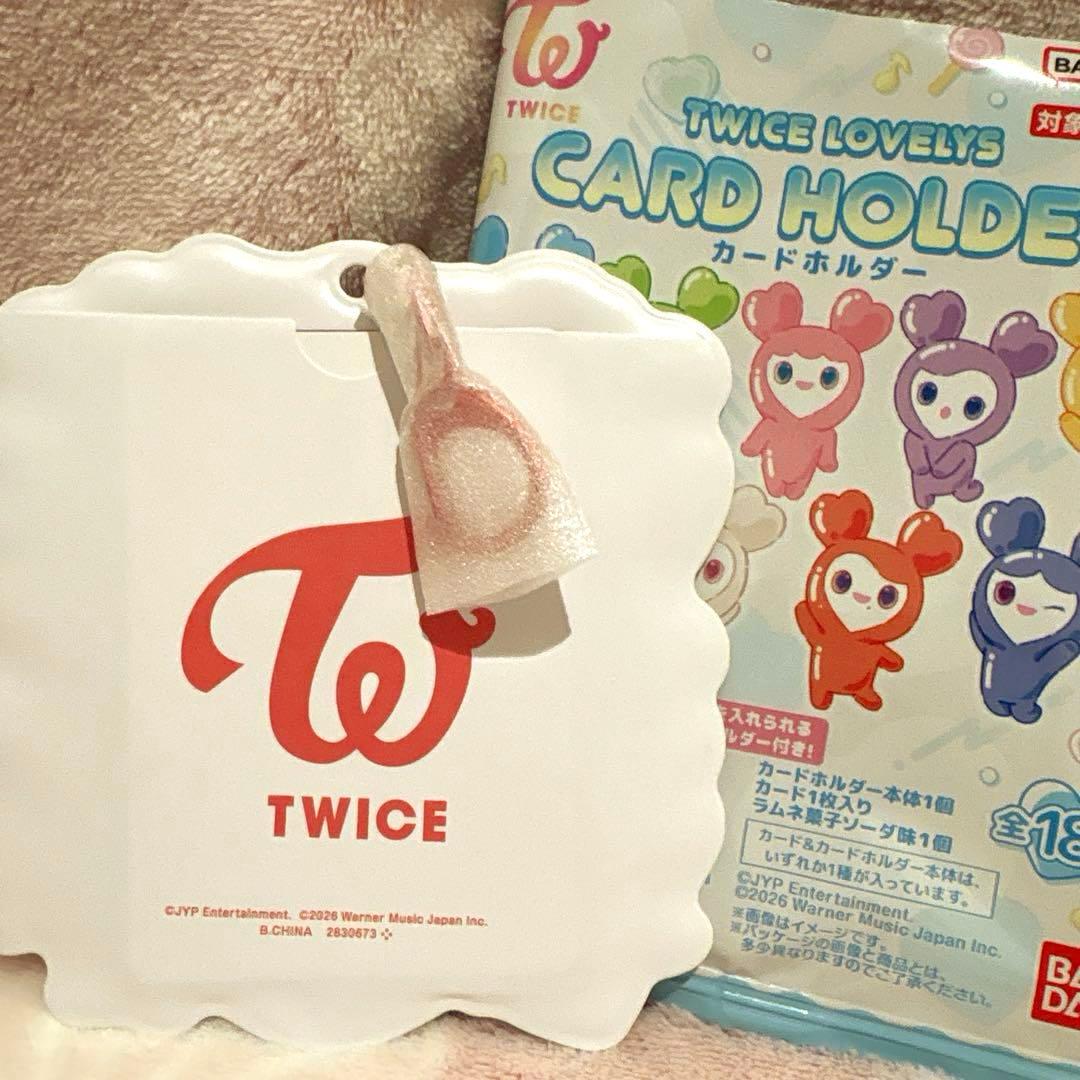 TWICE LOVELYSカードホルダー チェヨンちゃん チェンブリー♪ - メルカリ