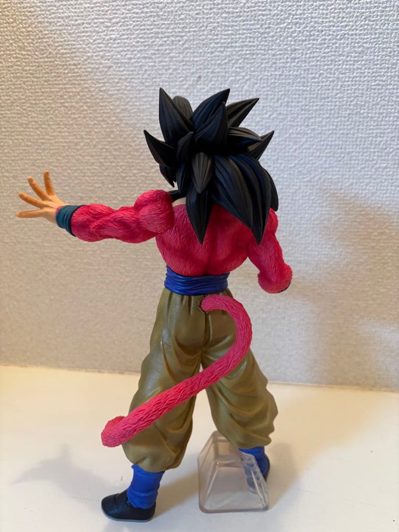 スーパーサイヤ人4 孫悟空