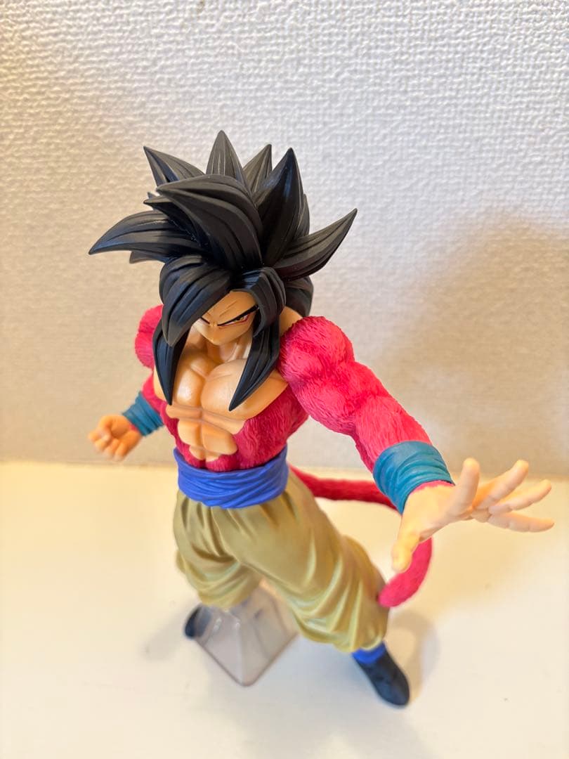 スーパーサイヤ人4 孫悟空