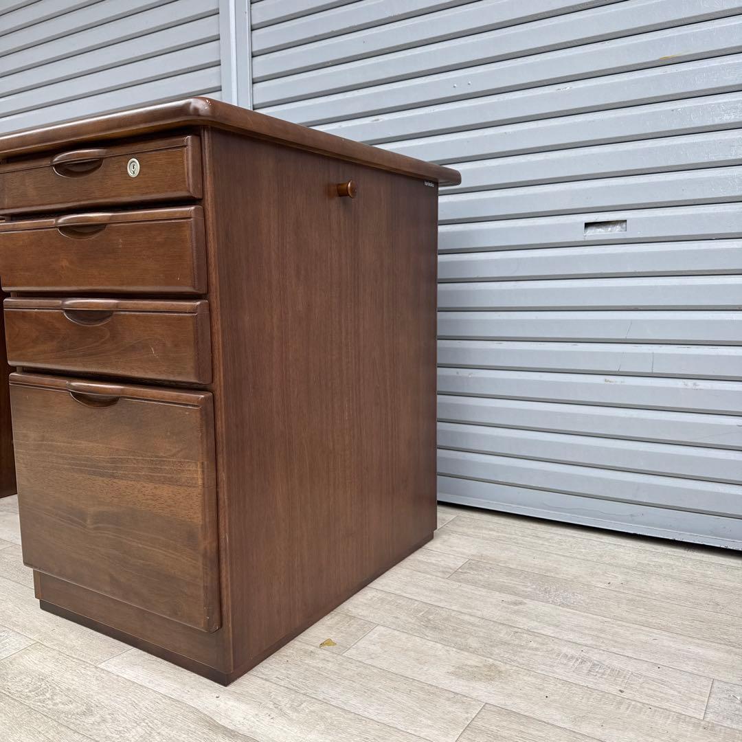 最終値下げ品　karimoku カリモク 両袖机 デスク 勉強机