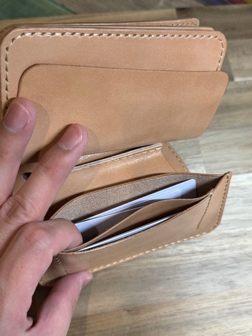 本革 栃木レザー ミドルウォレット 二つ折り財布 ハンドメイド