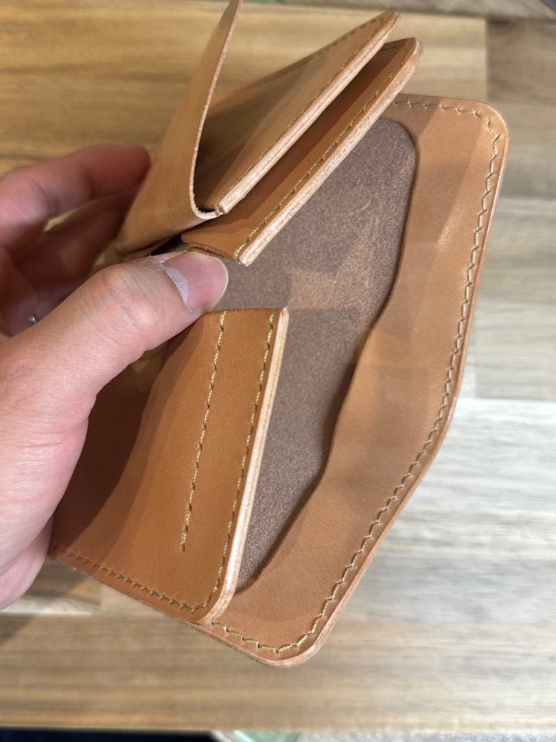 本革 栃木レザー ミドルウォレット 二つ折り財布 ハンドメイド