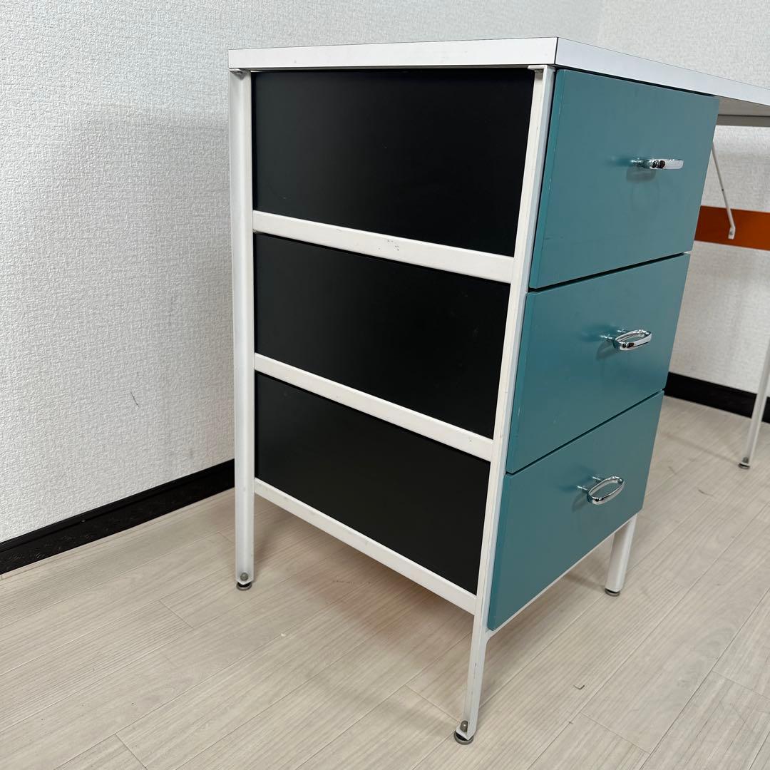 ジョージ ネルソン スチールフレーム デスク 396 MODERN PALMS社