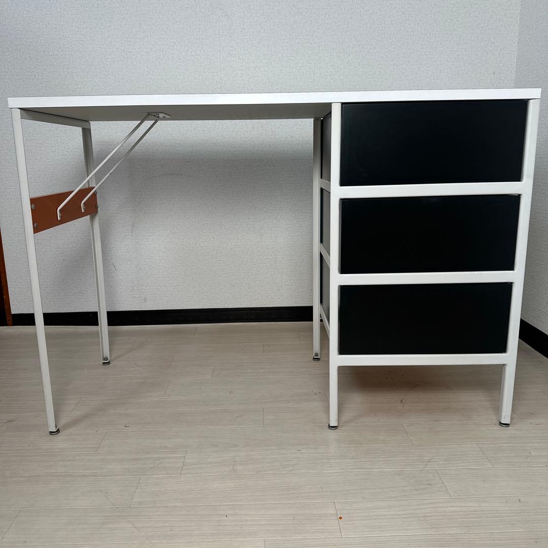 ジョージ ネルソン スチールフレーム デスク 396 MODERN PALMS社