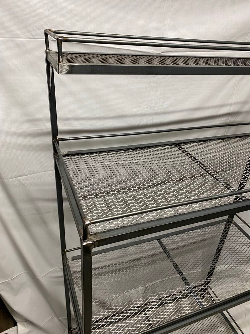 アイアンシェルフ　アイアンラック　スチールラック　植物棚　アガベ　多肉植物　棚