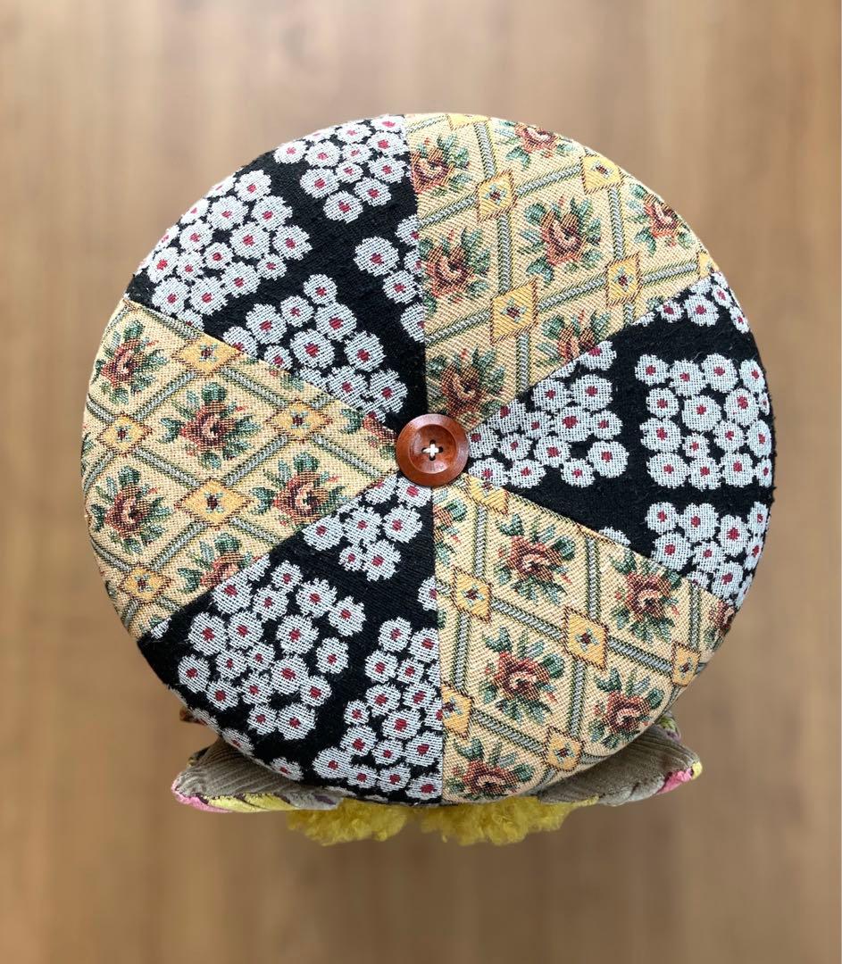 おとなもこどもも座れるローチェア