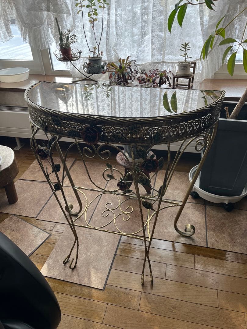 バラガラステーブル、バラアイアンテーブル、花台、フラワーテーブル