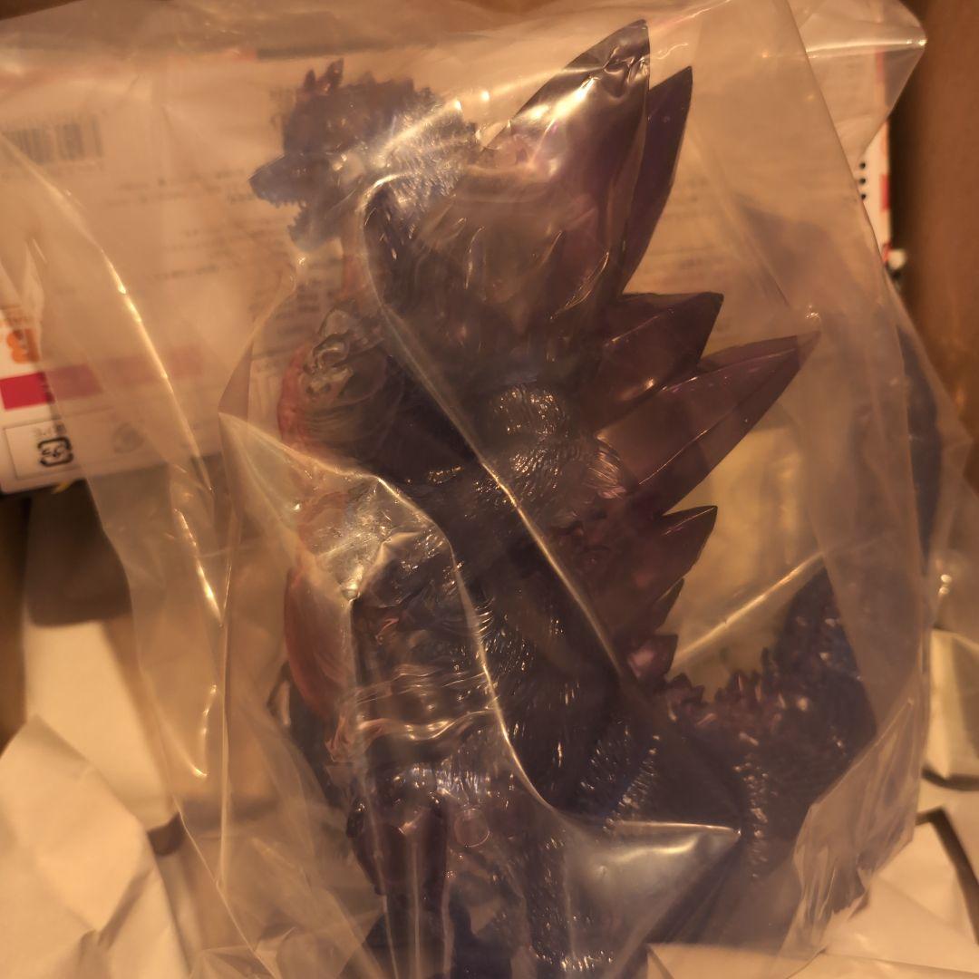 GVA-BC スペースゴジラ Frog Tree（紫水晶）core ソフビ - メルカリ