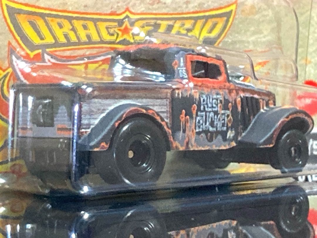 ホットウィール《 チェイス ムーンアイズ '33 ウィリス ギャッサー 錆