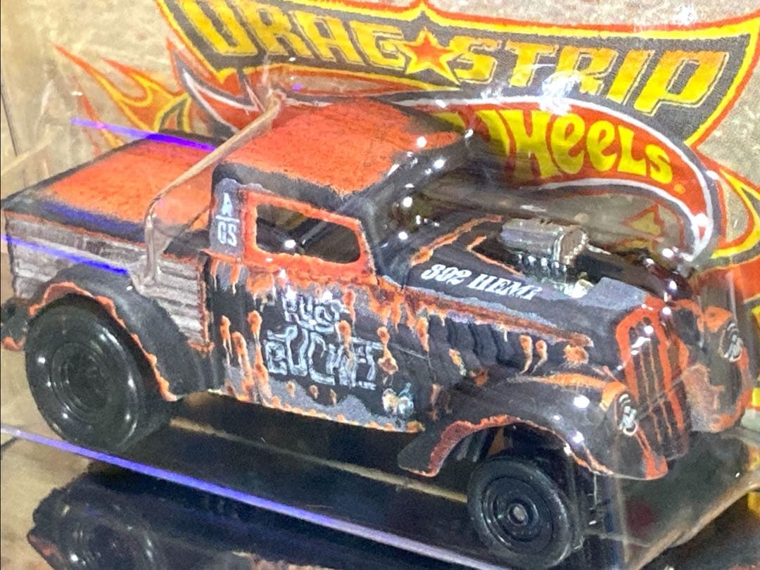 ホットウィール《 チェイス ムーンアイズ '33 ウィリス ギャッサー 錆 》