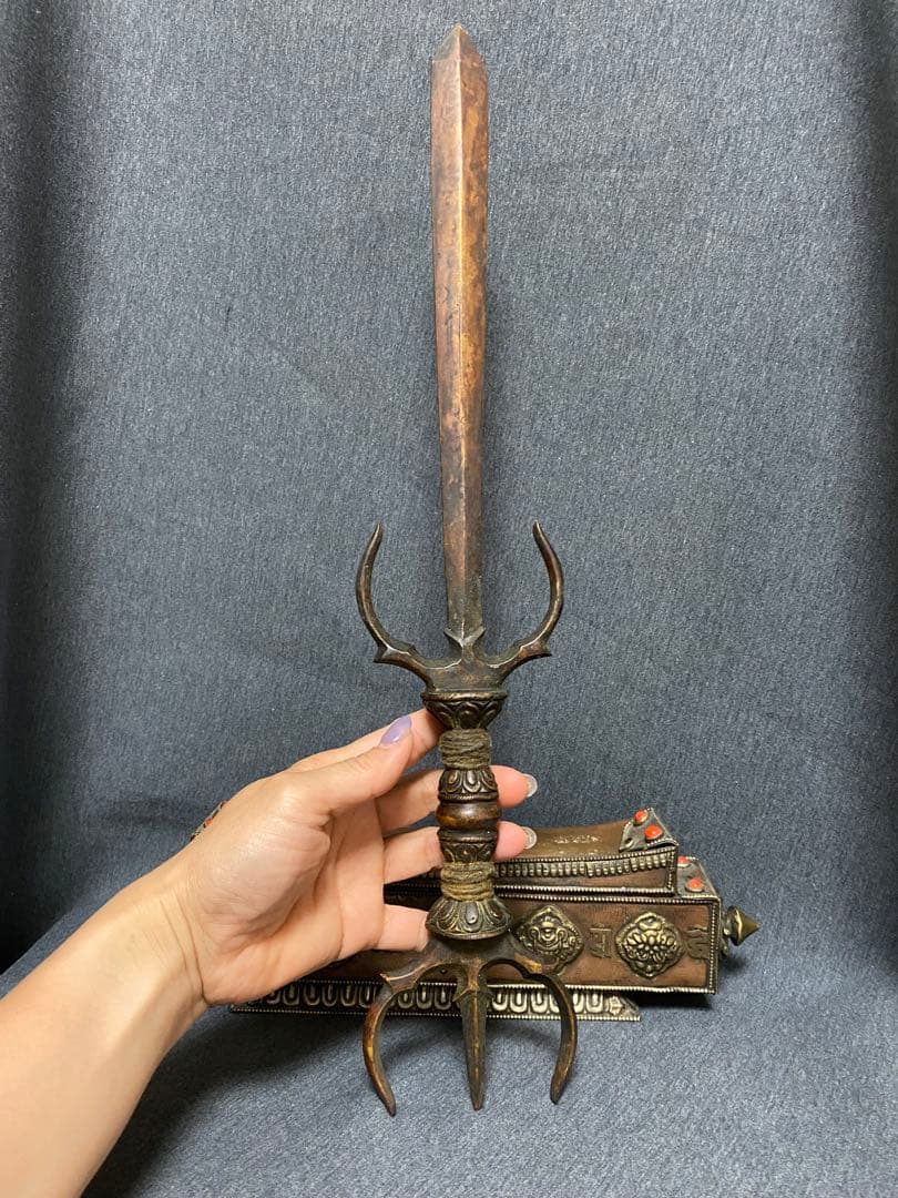 三鈷剣　倶利伽羅剣　不動明王　空海　チベット密教　43.5cm