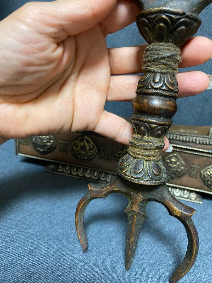 三鈷剣　倶利伽羅剣　不動明王　空海　チベット密教　43.5cm