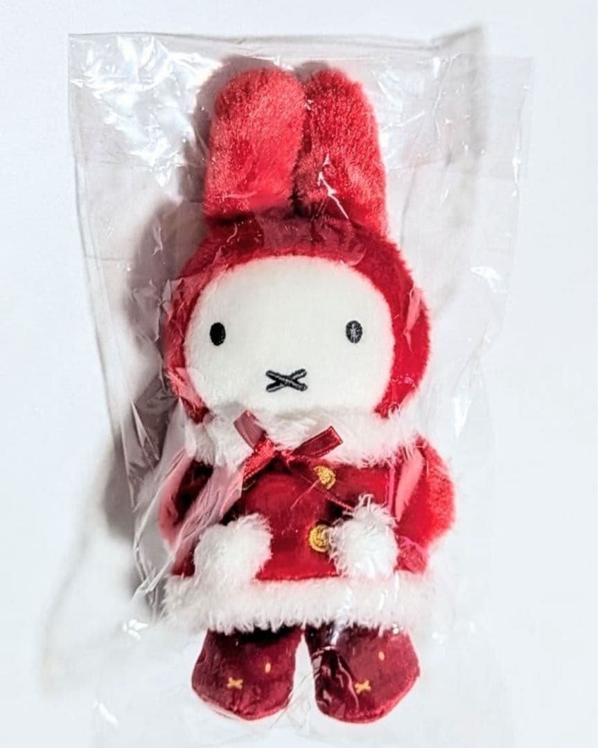 ミッフィー 冬のおくりものマスコット