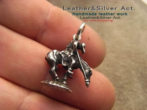 インデアンと馬　ペンダントトップ　チャーム　シルバー925 インデアンジュエリー