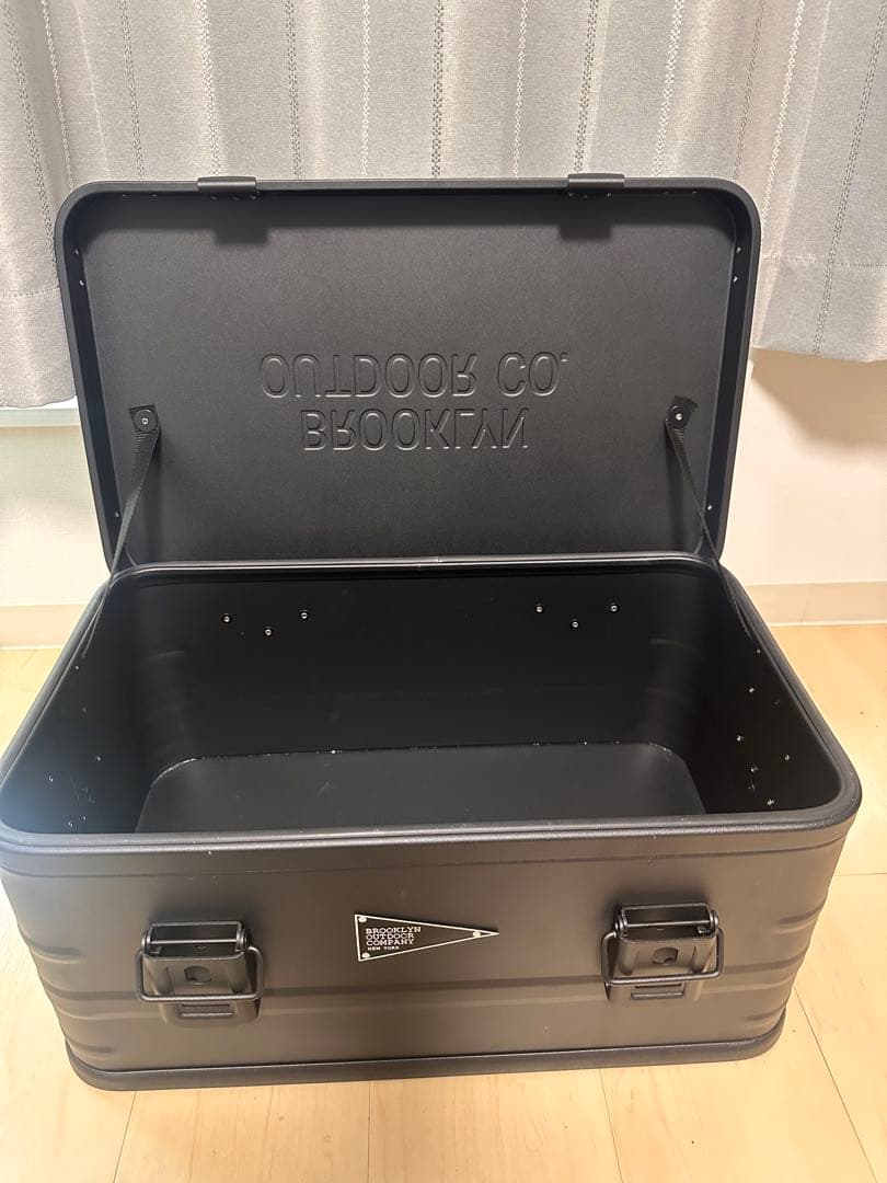 BROOKLYN OUTDOOR COMPANY アルミコンテナ30L(廃盤) - メルカリ