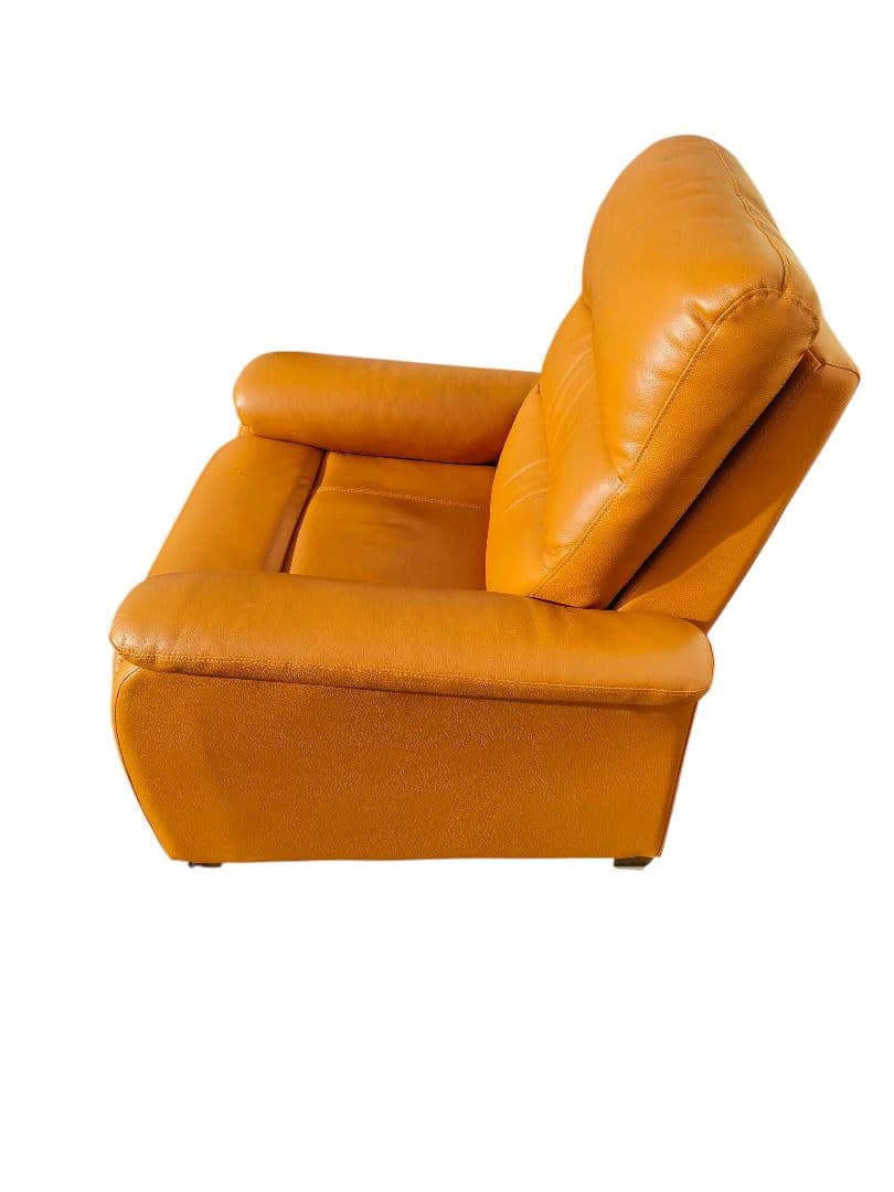 ニトリ　電動レザー リクライニングチェア　　キャメル色　USB付き 地域限定配送