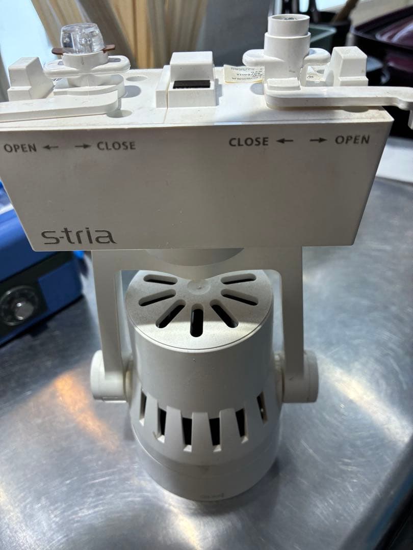 値下げします　LEDスポットライト S-tria SP12N-50SCW 3個