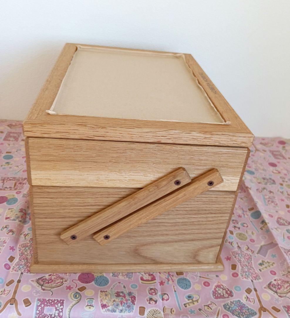 ホビーラホビーレ スライド式刺しゅう糸ボックス