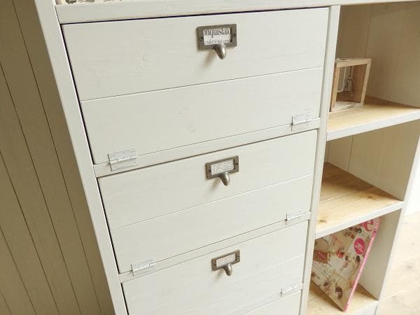 サイズデザインオーダー可！４枚バッタン扉キャビネット●シャビーホワイト受注製作