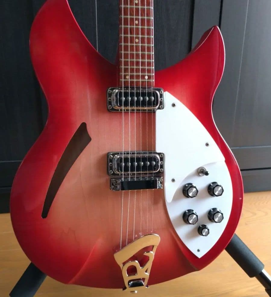 Rickenbacker 330 Fireglo 2004年製 - メルカリ