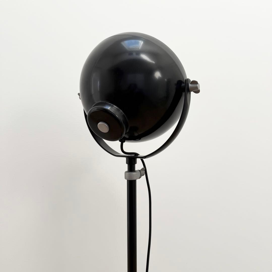 IKEA イケア フロアランプ SVARTNORA ブラック