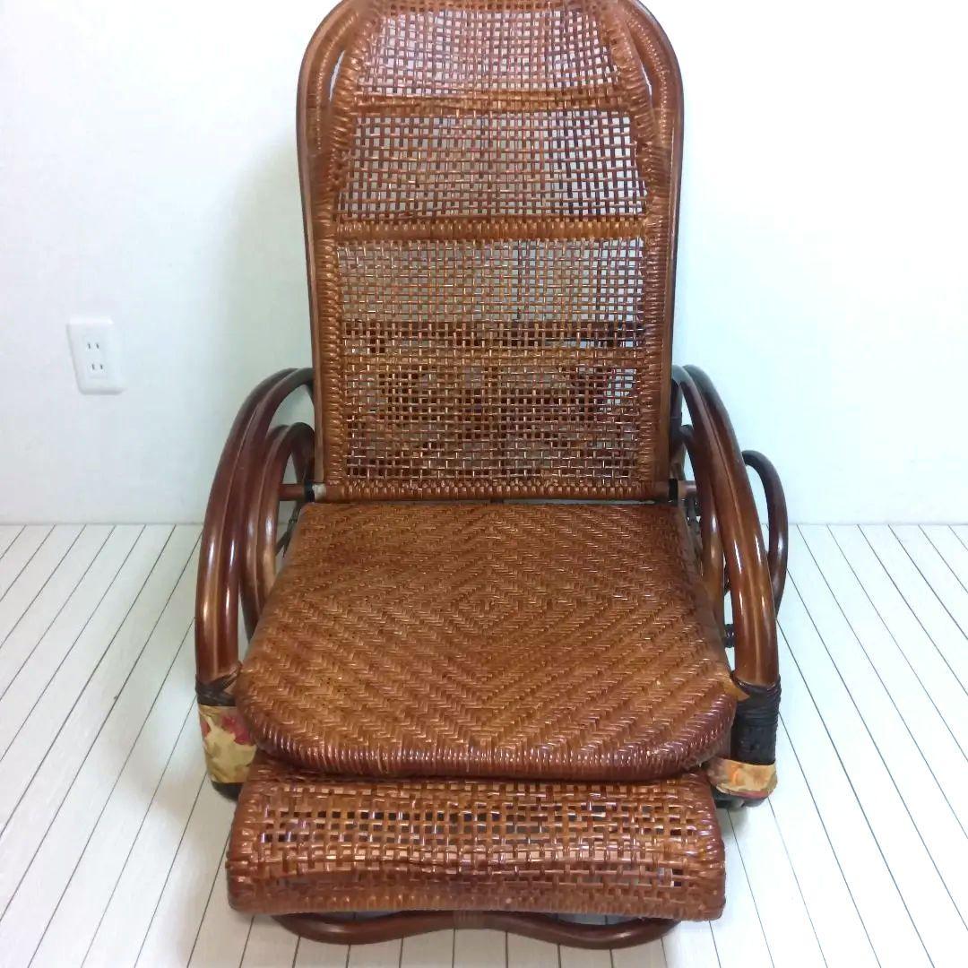 昭和レトロ 花柄　ラタンリクライニングチェア オットマン　ラック付き 籐家具