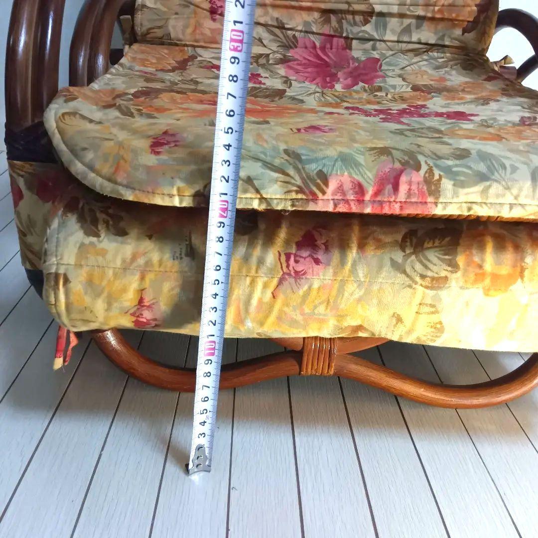 昭和レトロ 花柄　ラタンリクライニングチェア オットマン　ラック付き 籐家具